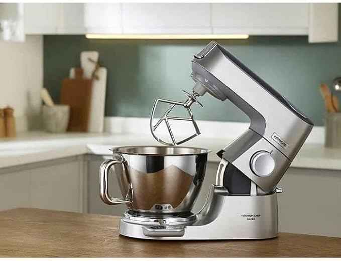 Kenwood KVC85.124SI Titanium Chef Baker with built-in 13.2 lbs (6 kg) scale, 3.7 qt (3.5L) and 5.3 qt (5L) bowls, whisks and mixer included