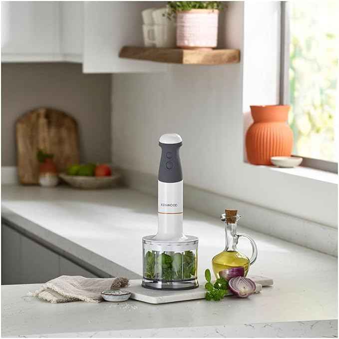 Kenwood TriBlade XL HBM40.306WH, Hand Blender with Removable Stainless Steel Handle, 3 Blades for Faster Mixing, Beater, Shredder, Mashed Potatoes, Blender Cup, 850 W, White/Grey