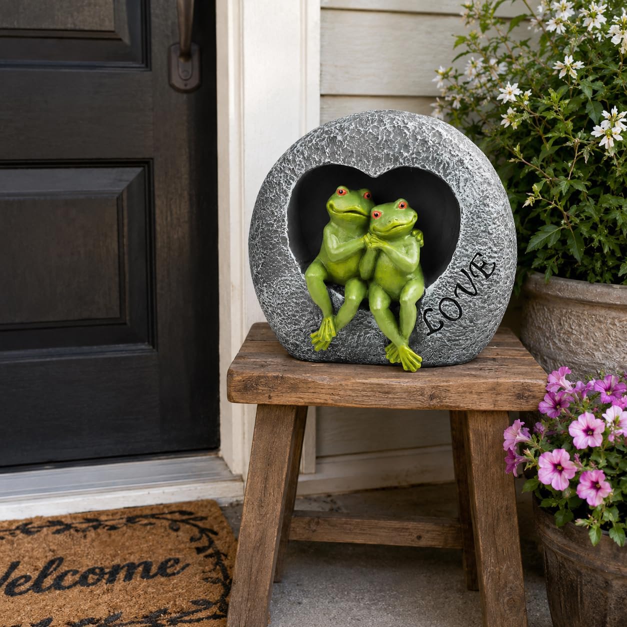 MeritMode Frog Garden Decor Outdoor Statue, Funny Resin Frog Figurine for Patio Porch Yard, Cute Garden Sculpture for Lawn Decor, Gardening Gift for Women Mom Frog Lovers