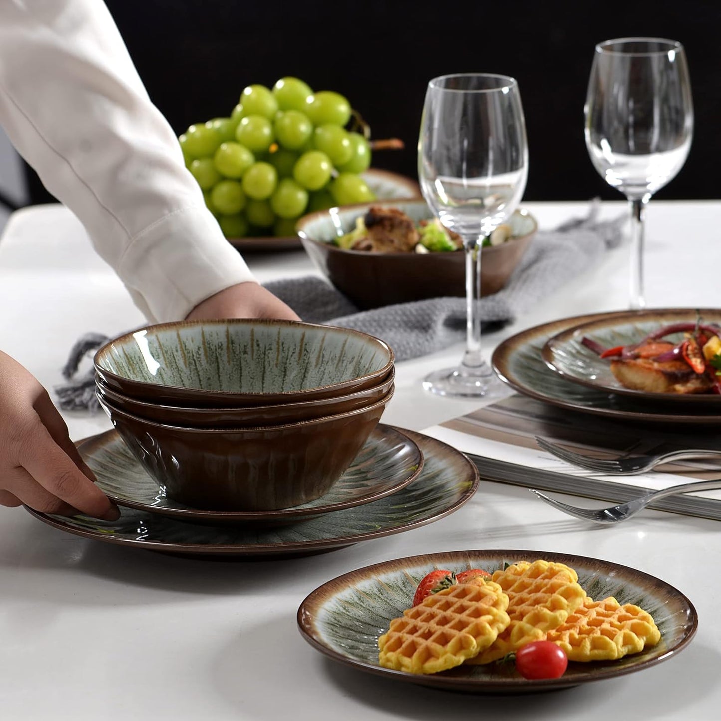 Melamine Dinnerware Sets for 4,12 Pcs Party Plates and Bowls Sets,Outdoor Use Harvest Dinner Dishes Set,Great for RVs Camping,Lightweight Unbreakable,Dishwasher Safe,Sage Green