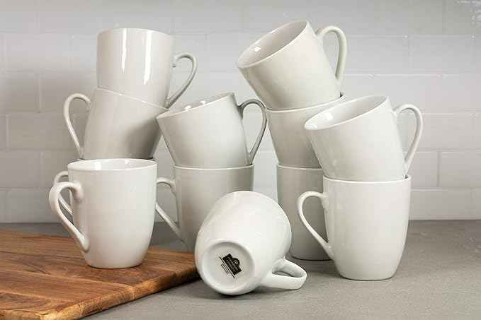 10 Strawberry Street 12 oz Catering Mug Set of 12