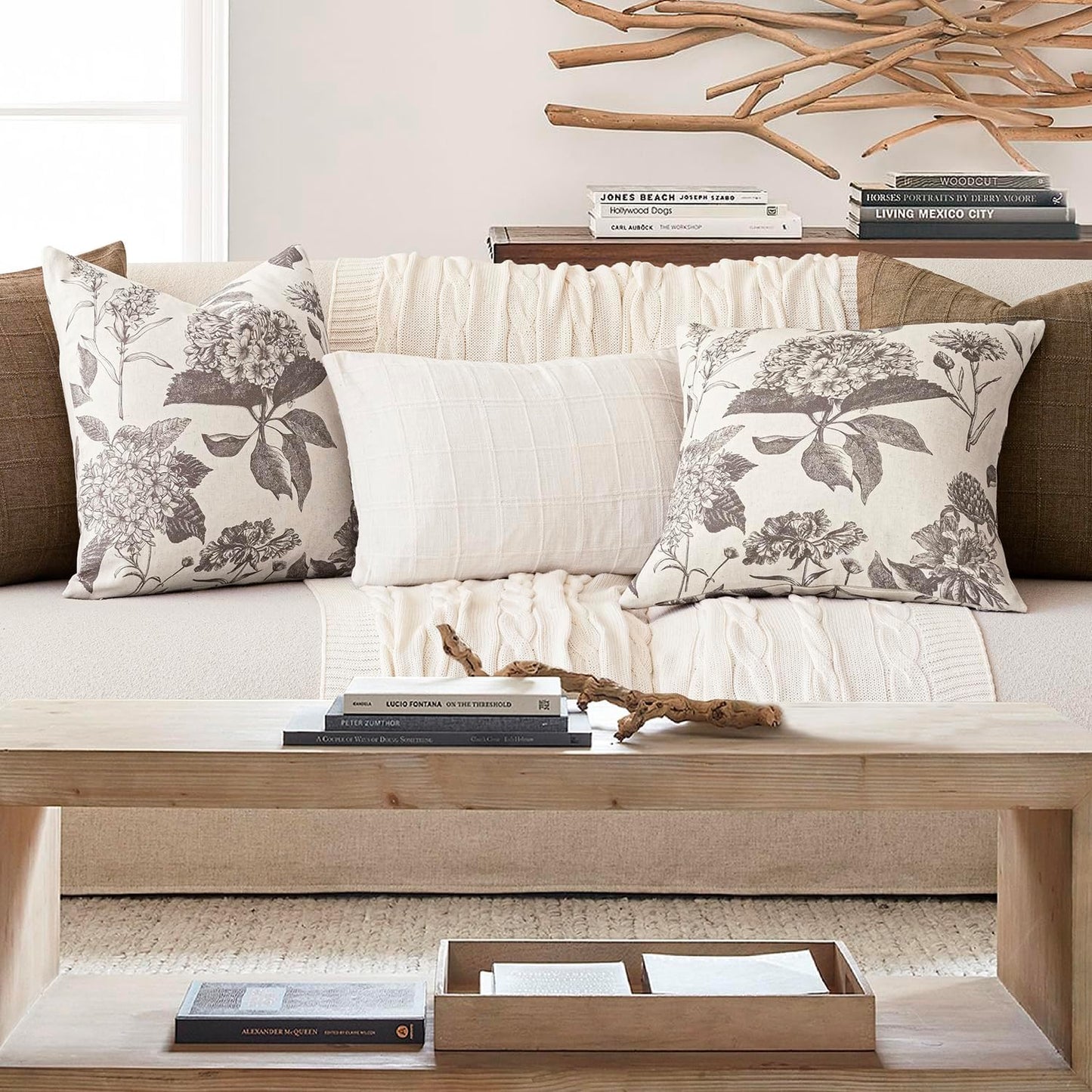 Foindtower Set of 2 Linen Floral Throw Pillow Covers Vintage Accent Print Decorative Cushion Covers Farmhouse Boho Home Decor for Sofa Chair Couch Bedroom Living Room Outdoor,22×22 Inch,Light Gray