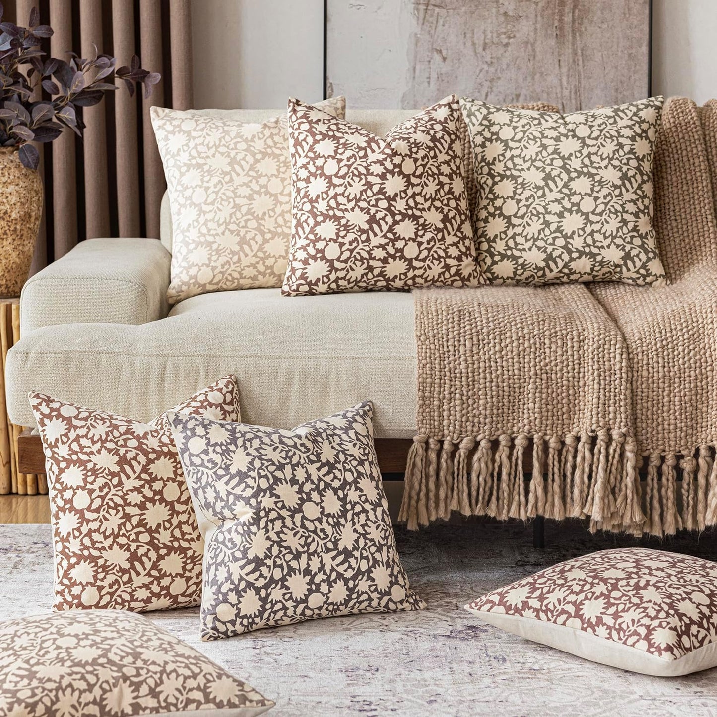 Foindtower Set of 2 Decorative Neutral Floral Throw Pillow Covers Accent Farmhouse Cushion Covers Boho Vintage Pillowcase for Couch Sofa Bedroom Living Room Home Decor Outdoor,20×20 Inch,Sage Green