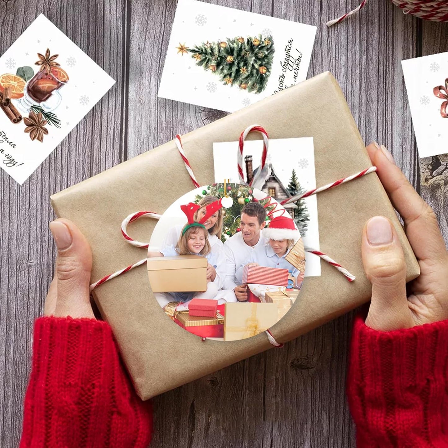 Personalized Christmas Ornaments 2025 - Custom Christmas Ornament with Photo Text,Hanging Ornaments Memorial Gift for Friends Family Women of Christmas Tree Wedding Anniversary(Ceramics, Round)