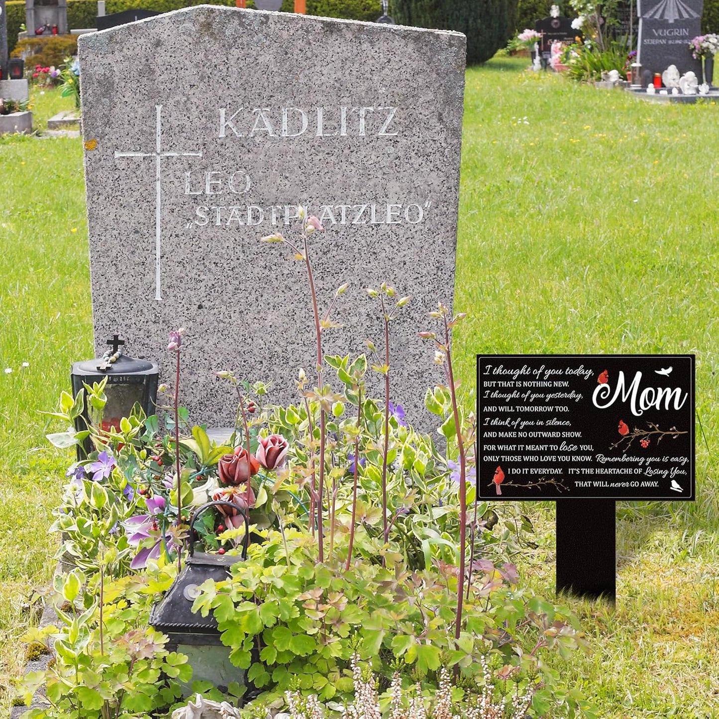 BUoonyer Stake Graves Cemetery Decorations - Mom Metal Memorial Grave Markers, Mother Garden Graveyard Sympathy Plaque, Cardinal Birds Remembrance Graveside Burial Decor Sign for Outdoor Outside Yard