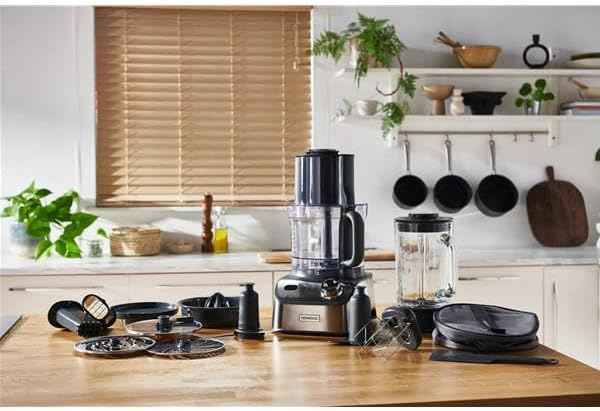 Kenwood MultiPro XL Weigh+ FDM72.990SS Compact Food Processor with Integrated Scale and Timer, 3 Litre Working Container, Variable Speed, XL Filling Tray, 1000 W, Silver