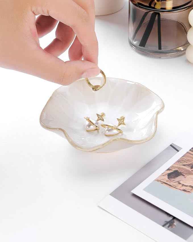 2PCS Lotus Leaf Shape Ring Holder Dish, Small Key Bowl, Ceramic Trinket Tray Jewelry Dish Organizing Necklace Earrings for Mom Friend Sister, All Jewelries Are NOT Included.White+Deep Blue.