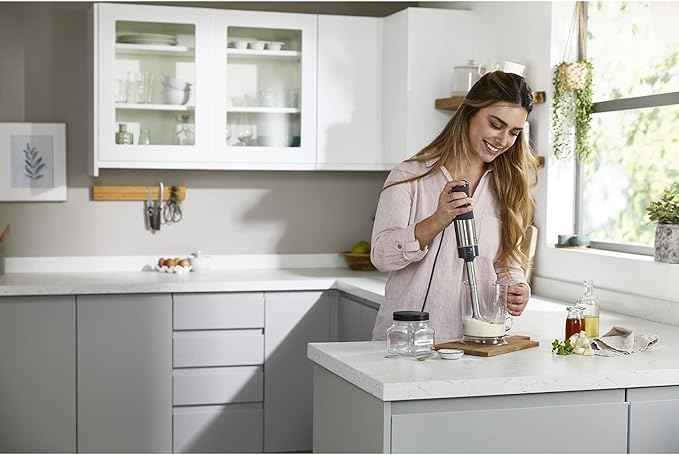 Kenwood Triblade XL HBM60.307GY Hand Mixer with Splash Guard, Chopper 500 ml, Metal Whisk and Puree Made of BPA-Free Plastic, Dishwasher Safe, 1000 W, Grey