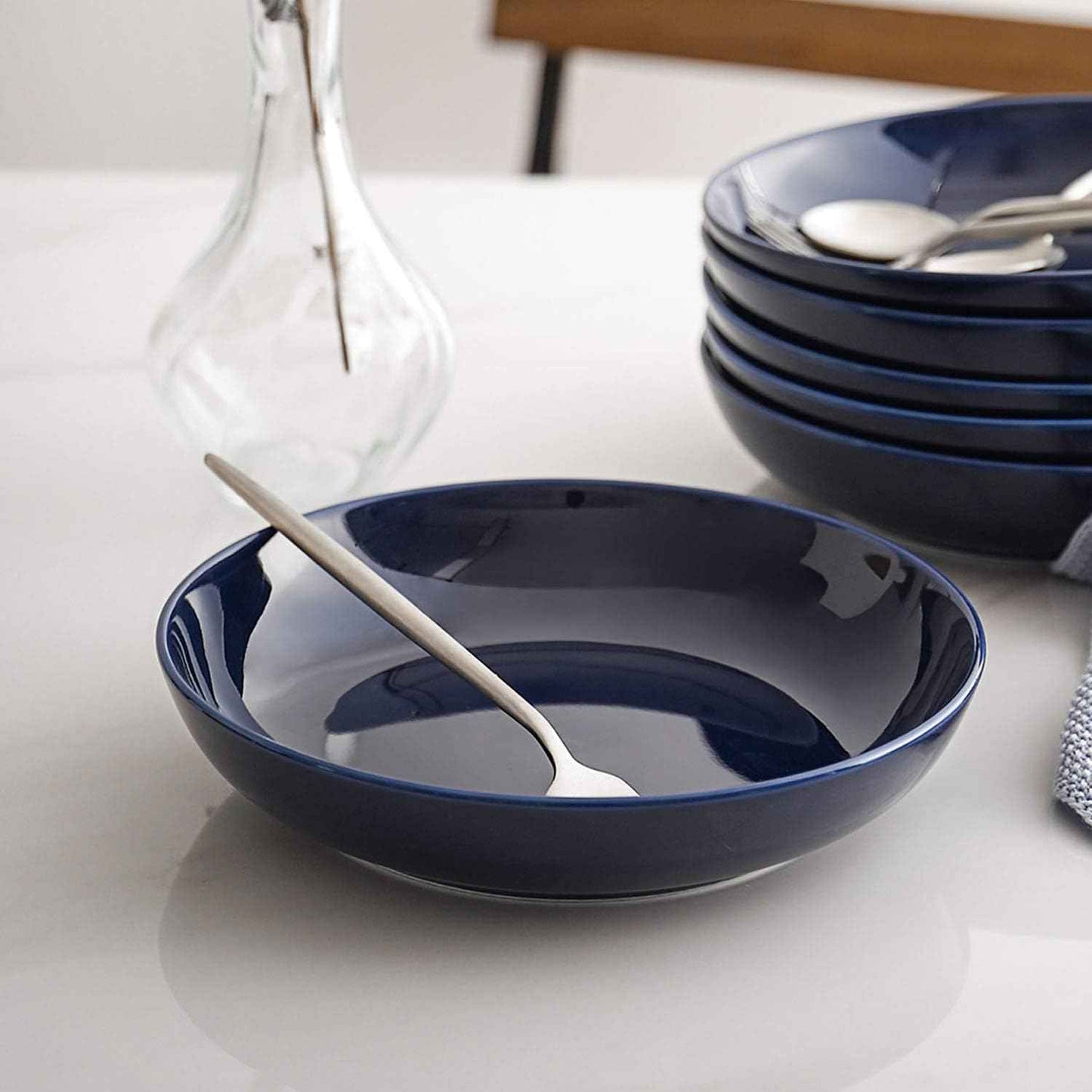 Y YHY Pasta Bowls, 30oz Soup Bowls Salad Bowls Large Serving Bowl Porcelain Pasta Plates Wide and Shallow Bowls Set of 6 Microwave Dishwasher Safe, Blue
