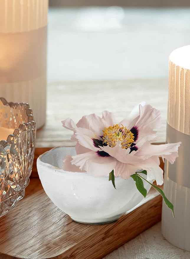 Serene Spaces Living Set of 4 Extra Small Free-Form Edge Glazed Ceramic Bowl, Centerpiece for Vintage Weddings, Events, Home Décor, Measures 4" Diameter, 2.25" Tall