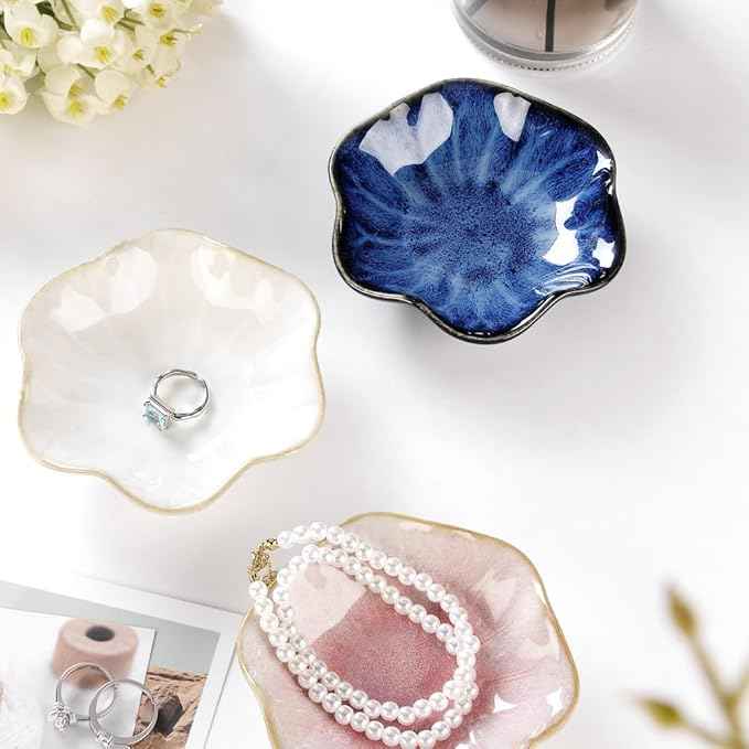 JAMEND CLXP 2PCS Lotus Leaf Shape Ring Holder Dish, Small Key Bowl, Ceramic Trinket Tray Jewelry Dish Organizing Necklace Earrings for Mom Friend Sister, All Jewelries Are NOT Included. Blue+Pink.…