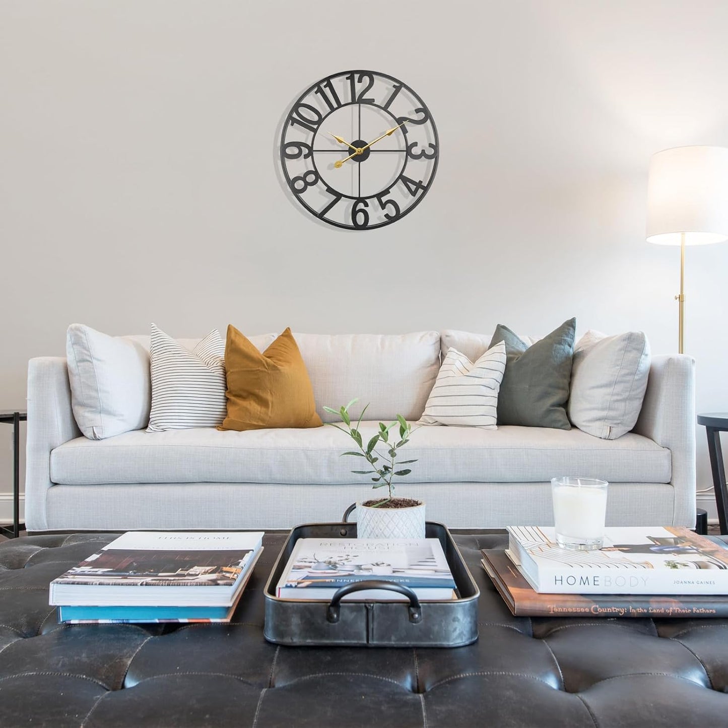 Large Outdoor Clock Battery Operated, Modern Black Farmhouse Decorative Wall Clock for Living Room, Kitchen, 20 Inch Metal Outdoor Clock for Patio, Pool Area, Garden, Deck