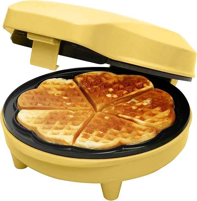 Bestron Waffle Maker for Classic Heart Waffles, Waffle Maker for Waffles in Heart Shape with Indicator Light & Non-Stick Coating Retro Design 700 Watt, Colour: Yellow