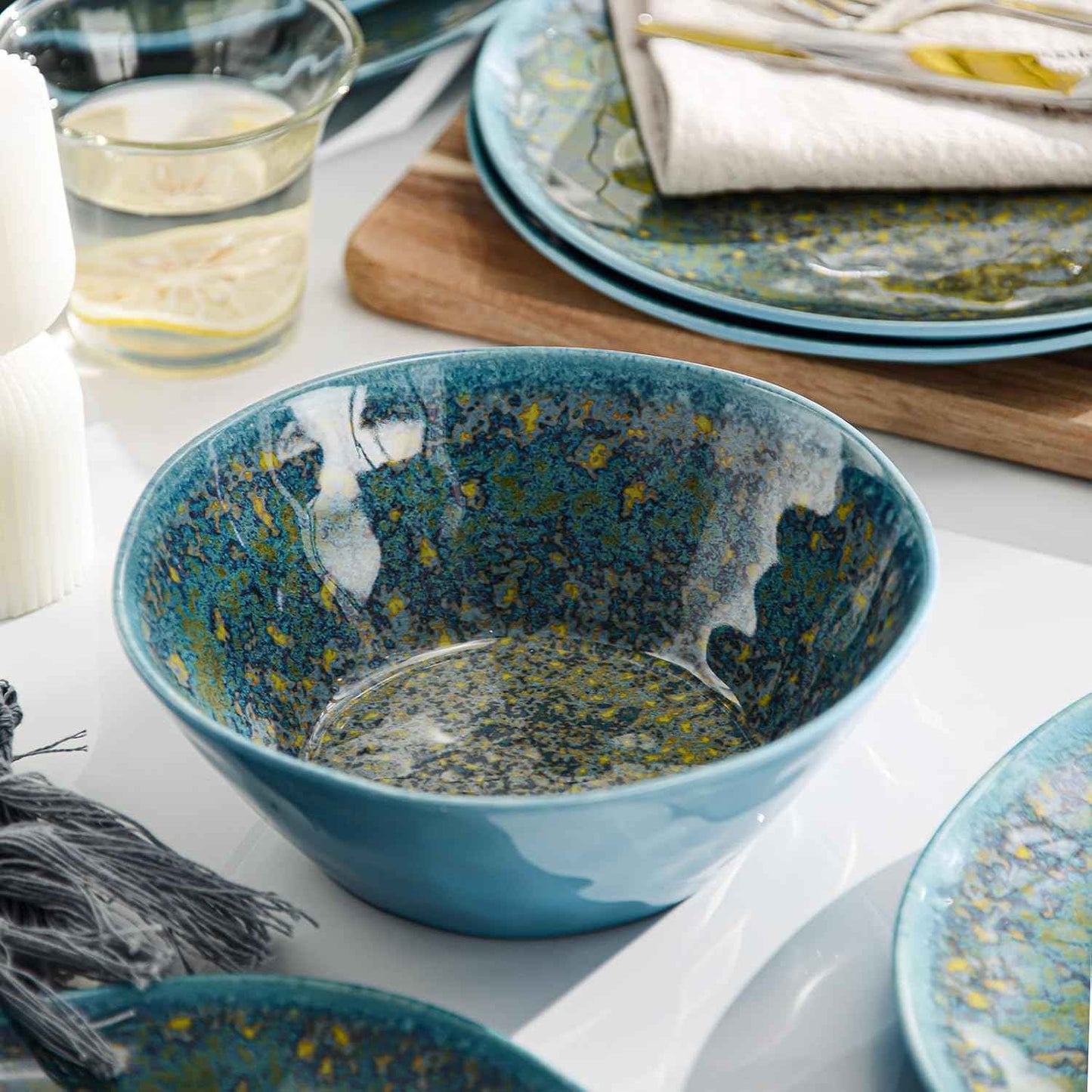 FINE&NICE Melamine Dinnerware Set of 12Pcs, Dish Set for 4, Lightweight Unbreakable Plates and Bowls Set, Great for RVs Camping, Dishwasher Safe,Rusty Blue