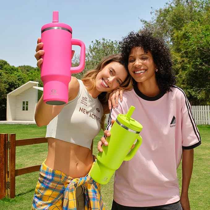 32 oz Tumbler with Handle and Straw: Stainless Steel Insulated Tumbler Keeps Cold for 24 Hours, Leakproof Travel Cup Fits in Cup Holder and BPA-Free,Sharp Green