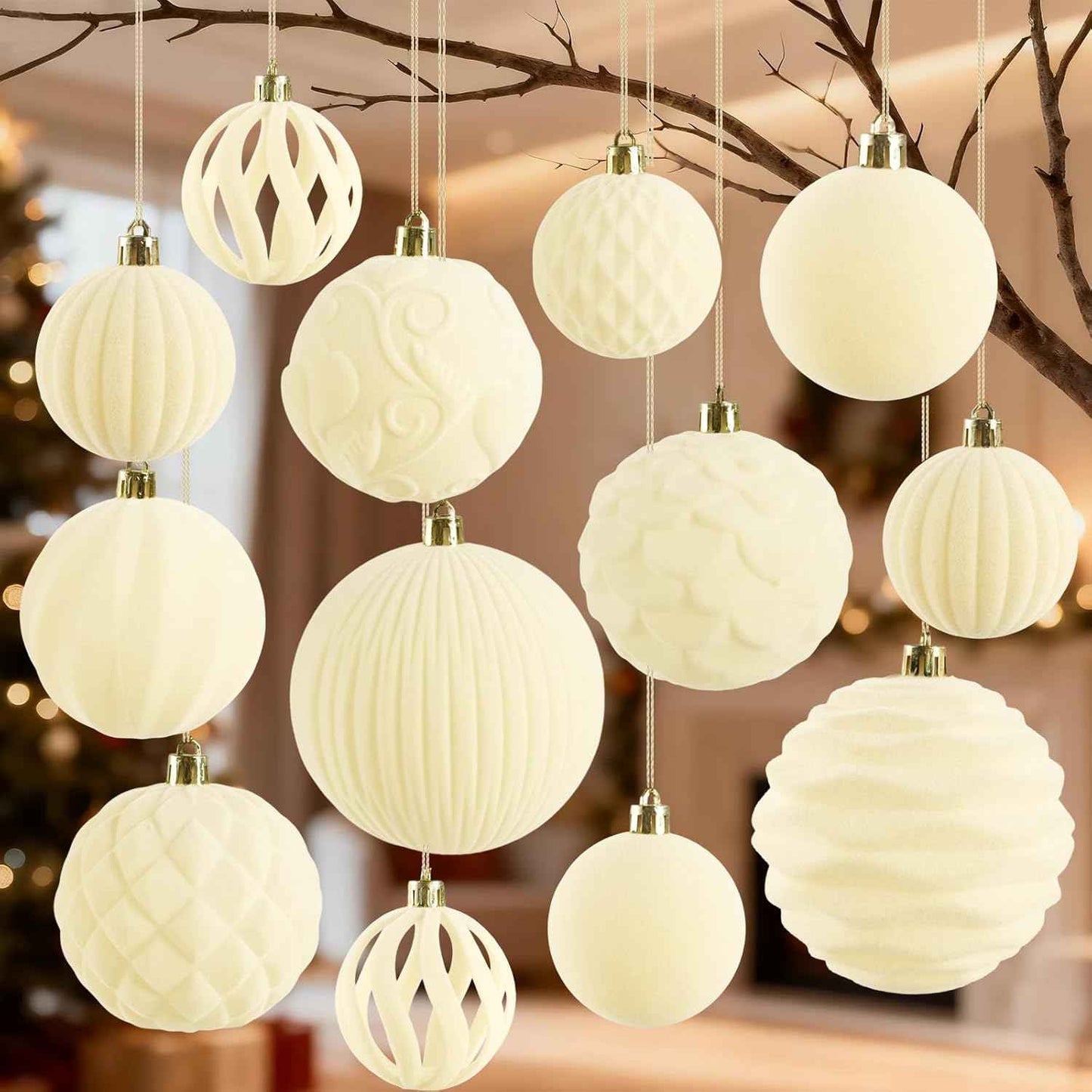 18Pcs Velvet Christmas Tree Ornaments Set, White Flocked Hanging Christmas Balls Ornaments, Shatterproof Decorative Hanging Balls Decorations Assortment for Xmas Tree Holiday Winter Home Party Decor