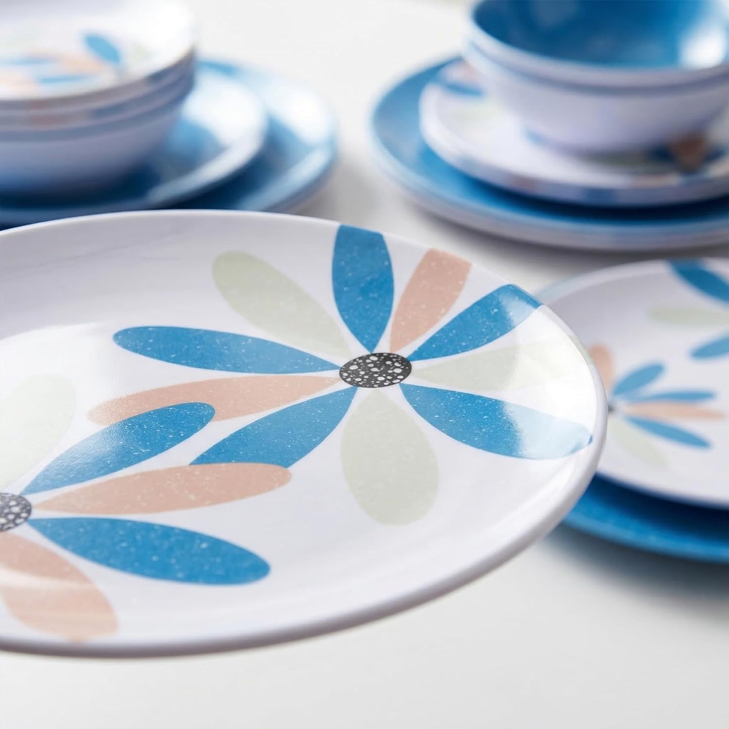 Outdoor Melamine Dinnerware Set 12 Pieces, Spring Party Blue Flowers Unbreakable Plates & Bowls, Dishwasher Safe Lightweight for Picnic Pool Party Camping
