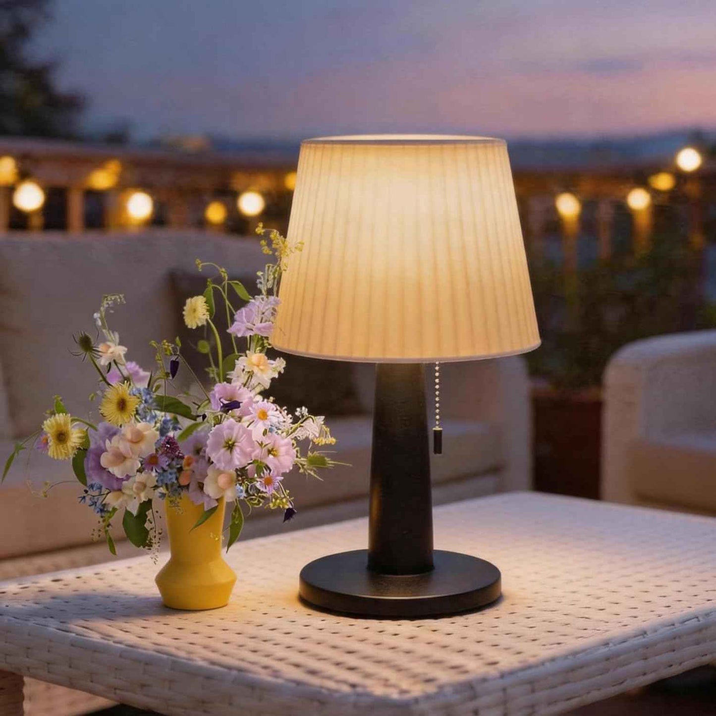 Beautyard Solar Table Lamps Outdoor Indoor - Mothers Gifts 3 Lighting Modes, 4000mAh Eye-Caring LED Waterproof Cordless Solar Desk Lamp with Pull Chain Garden Outside Patio Garden Bedroom