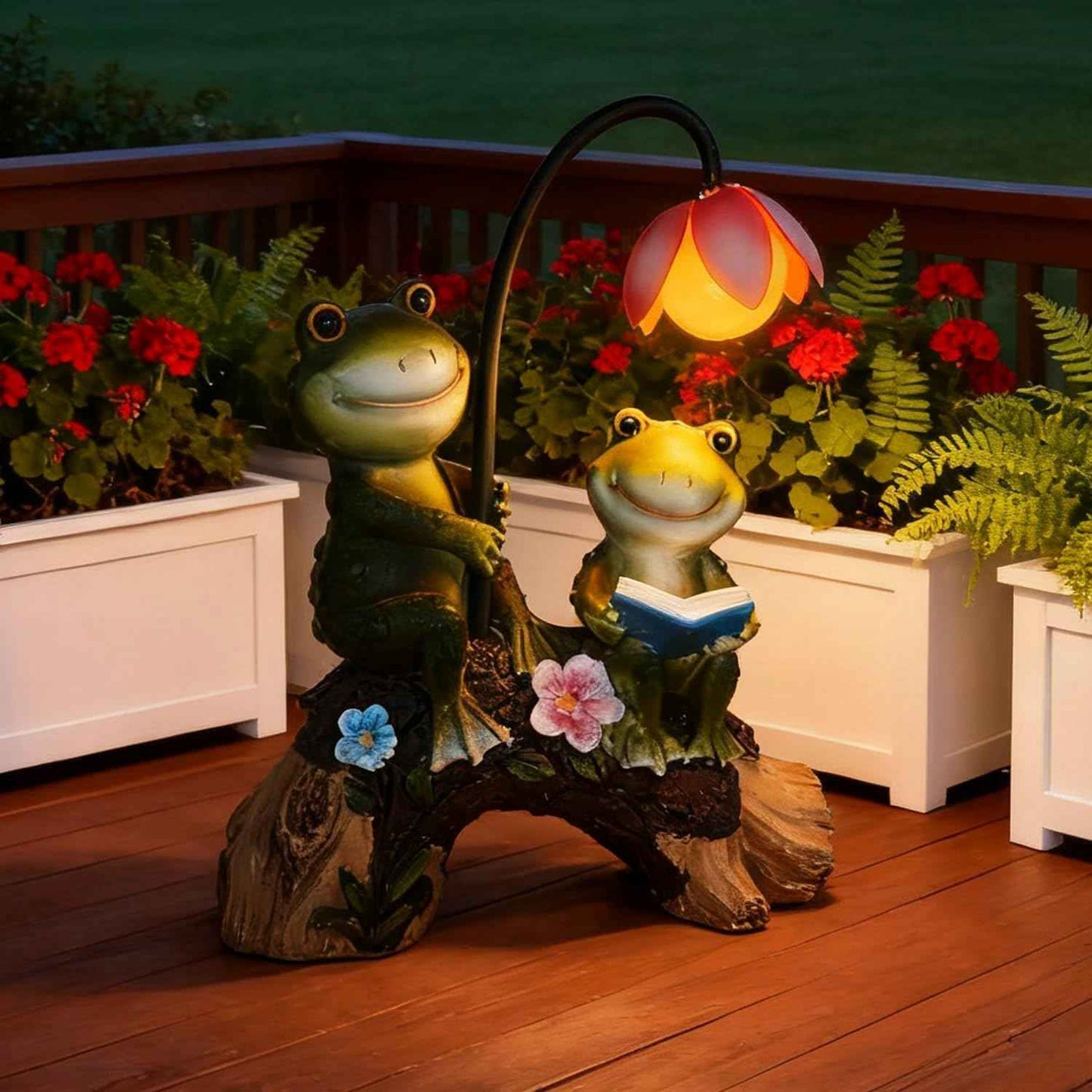Solar Powered Frog Garden Statue with LED Flower Light, Resin Frog Family Figurine for Outdoor Patio Yard Lawn Decor, Cute Animal Garden Sculpture