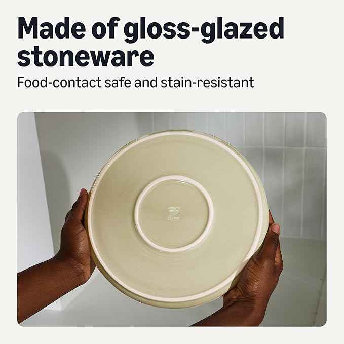 Amazon Basics Glazed Stoneware Dinner Plates, Ceramic 4-Piece Set, Microwave and Dishwasher-Safe, 10.5 in., Ivory