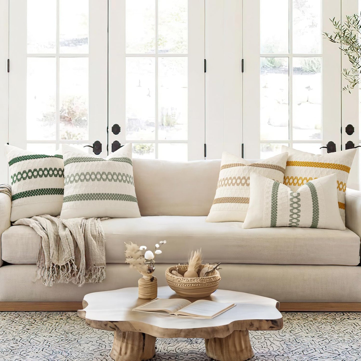 MIULEE Set of 2 Dark Green Boho Christmas Decorative Pillow Covers 18x18 Inch Farmhouse Rustic Couch Throw Pillows Modern Spring Cotton Cushion Cover Retro Macrame Woven Home Decor for Bed Sofa Chair