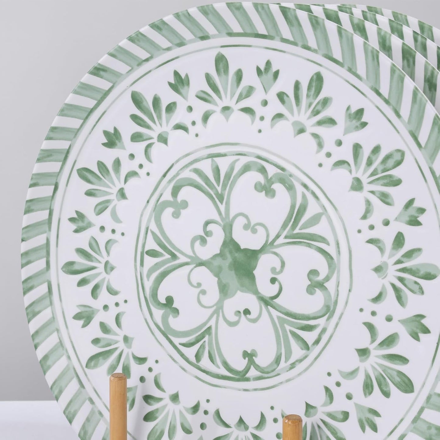 Melamine Dinner Plate, 10.75 Inch Plates Set, 6pcs Dishes Sets,Outdoor Plates with Embossed Design, Unbreakable,Durable&Lightweight,Dishwasher Safe,Green and White Plate