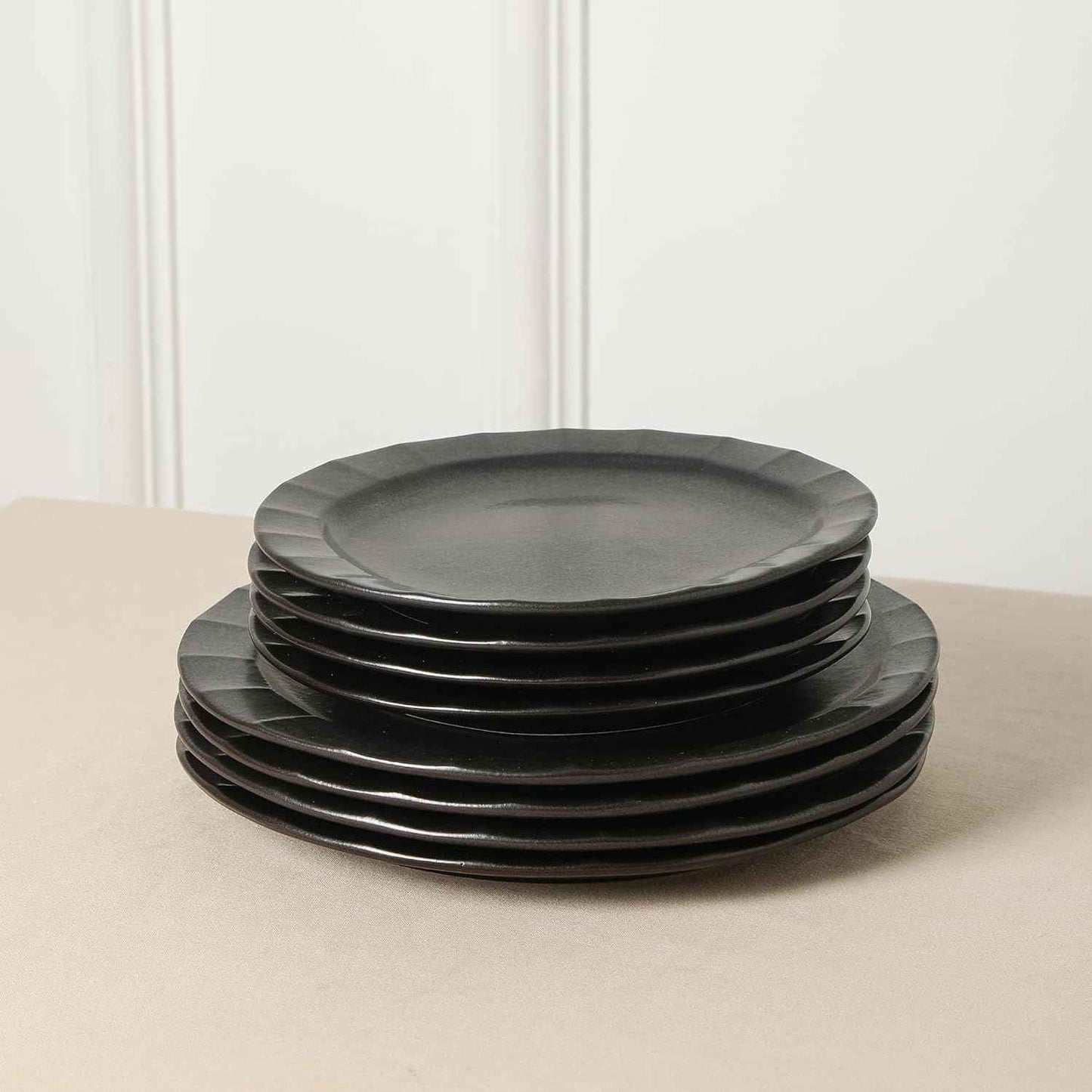 Stone Lain Oasis 4-Piece Salad Plate Set Stoneware, Black