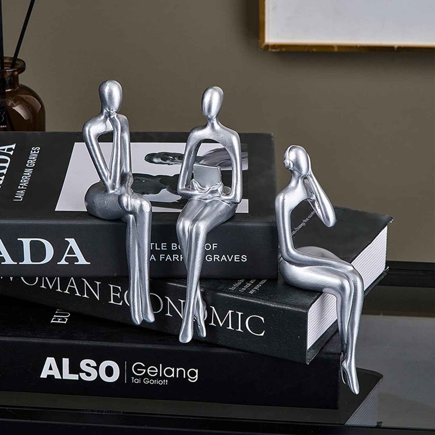 XINXAUN Silver Statue Home Decor - Modern Bookshelf & Desk Decor - 3 Piece Set