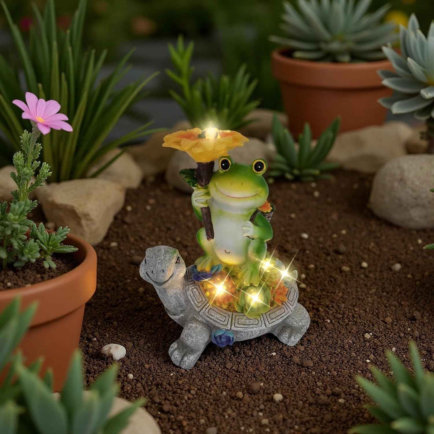 Mrocioa Gnome Solar Outdoor Garden Decor with Light, Gnomes Statues with LED Lantern Fall Outdoor Porch Patio Yard Art Decoration Holiday Gardening Gifts Figurine Lights (Frog with Mushroom)