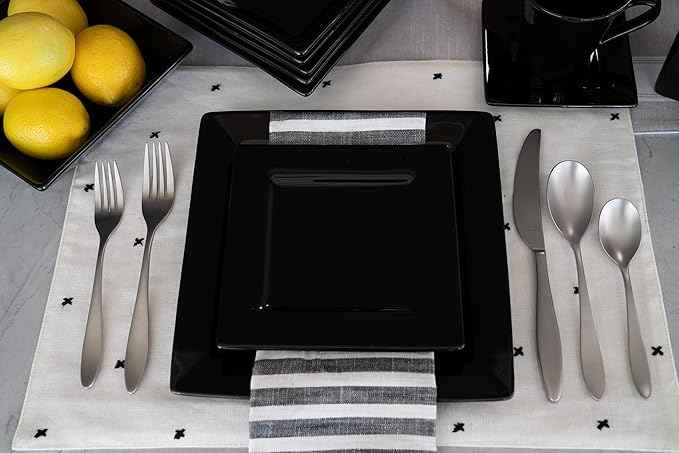 10 Strawberry Street Nova Square 30 pc Dinnerware Set, Black