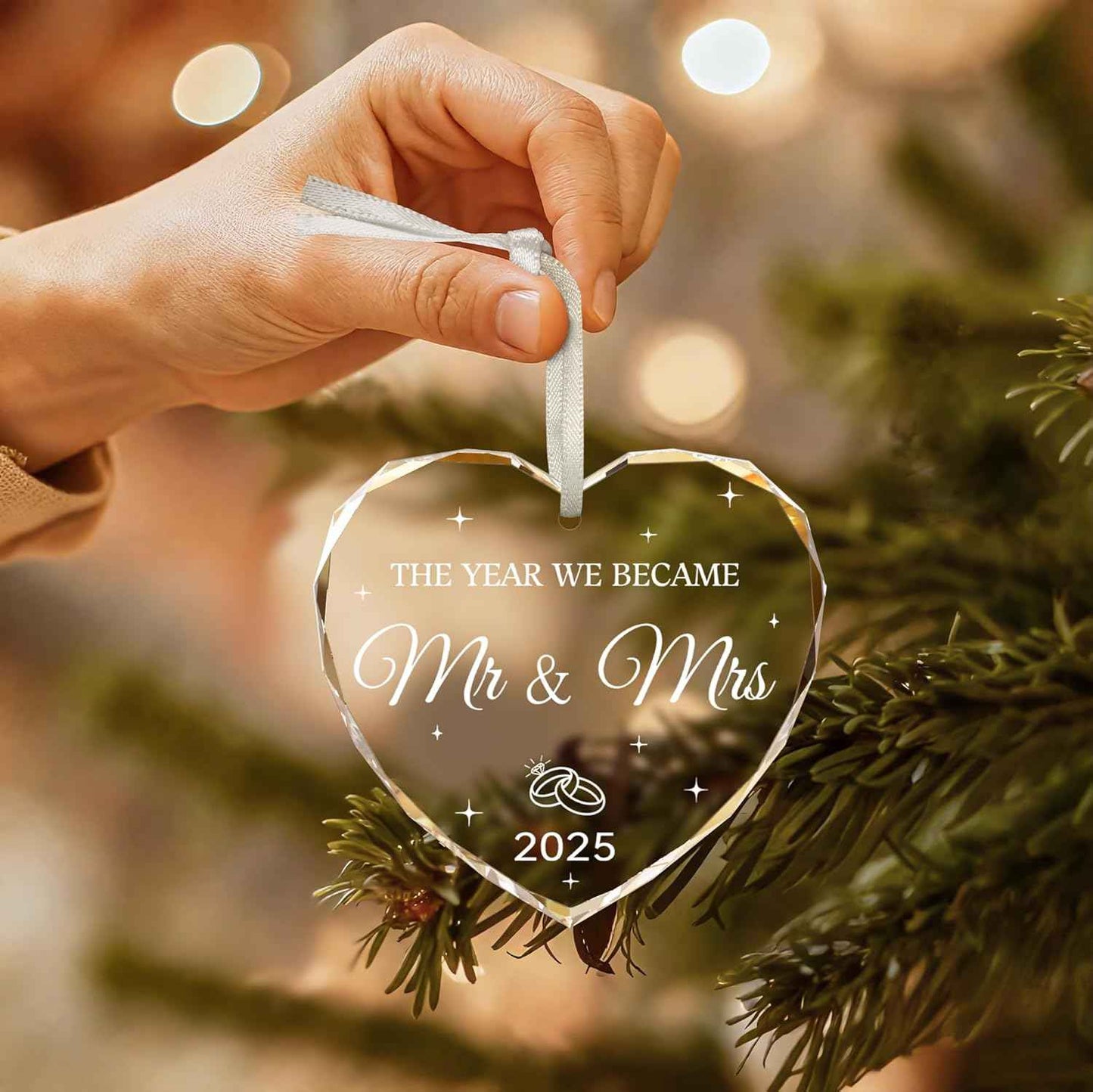 Wedding Gifts, Mr and Mrs Gift, Wedding Gifts for Couples 2025, Newlywed Couple, Bride, Bridal Shower Gift, Just Married Crystal Glass First Christmas Married Ornament