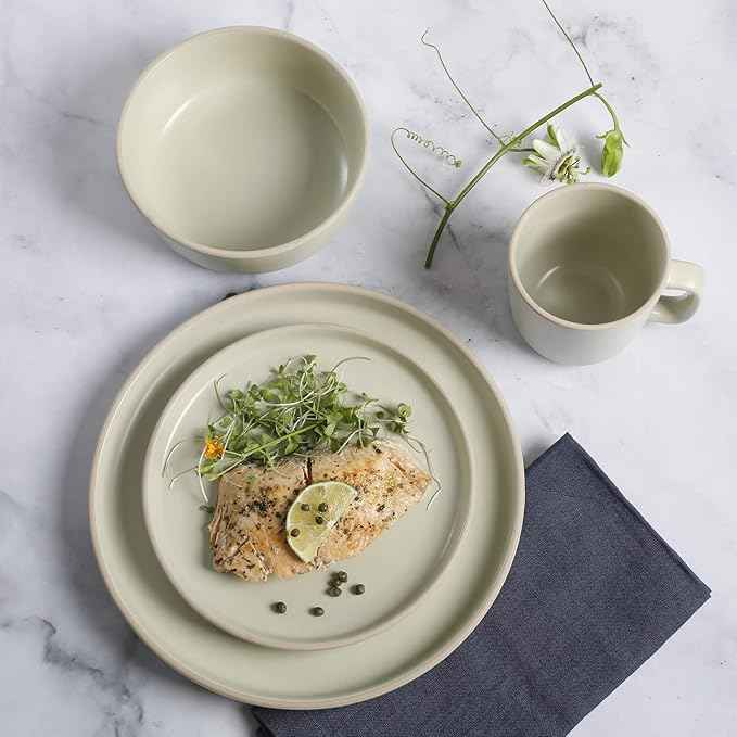 Gibson Home Zuma 16 Piece Round Kitchen Dinnerware Set, Dishes, Plates, Bowls, Mugs, Service for 4, Matte Stoneware, Cream