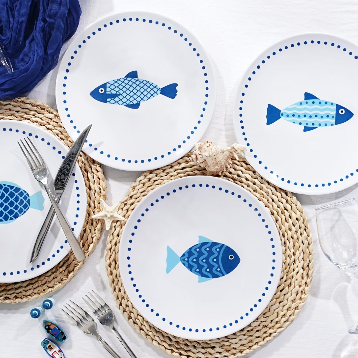 10 Inch Melamine Dinner Plates Set of 4 – Lightweight & Break-Resistant Dishes, Coastal Blue Ocean Fish Design, Reusable Plates for Indoor/Outdoor Use, Unbreakable Dessert Plate