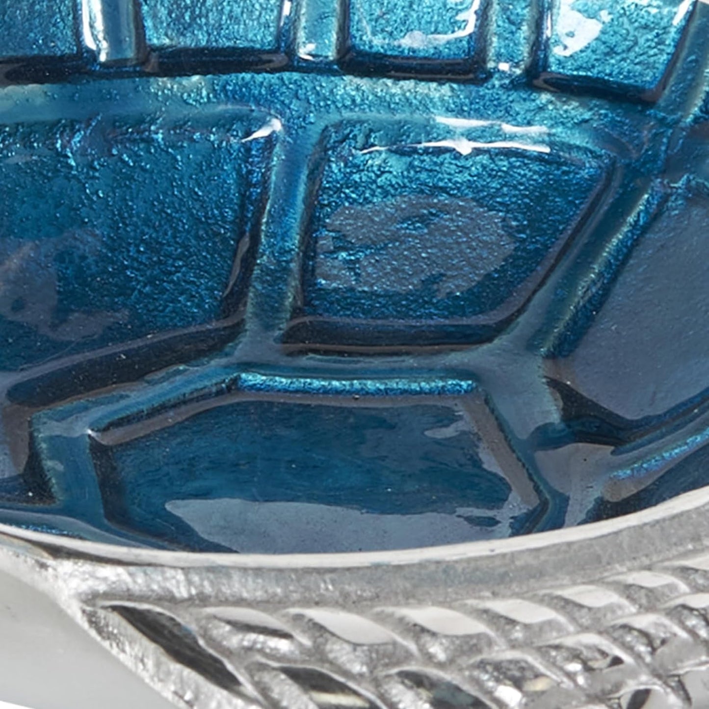 Deco 79 Aluminum Metal Turtle Decorative Bowl Decorative Bowl Enameled Decorative Containers with Silver Metal Exterior, Set of 2 Decorative Keepsake Boxes 10", 8"W, Blue