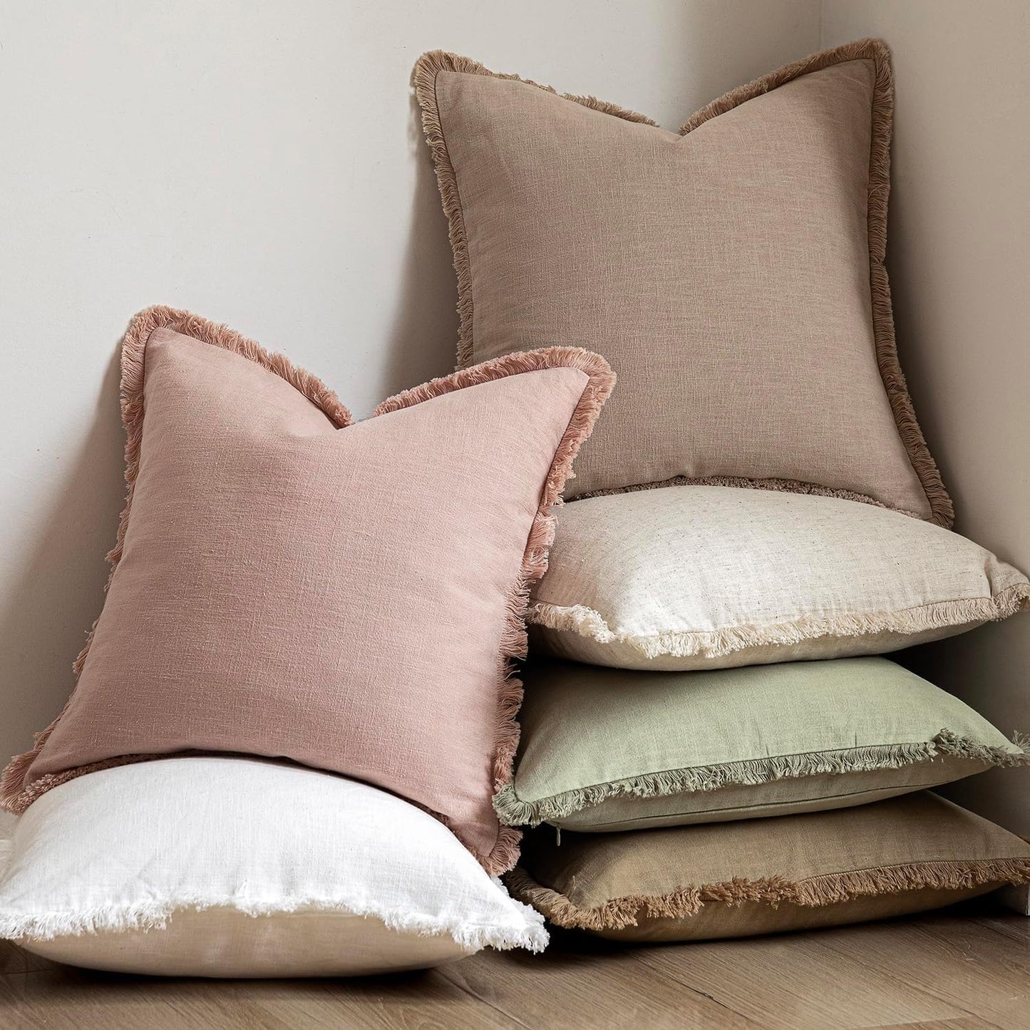 Foindtower Set of 2 Decorative Linen Fringe Throw Pillow Covers Boho Farmhouse Cushion Cover with Tassels Soft Accent Pillowcase for Couch Chair Sofa Bed Living Room Home Decor,18×18 Inch,Light Pink