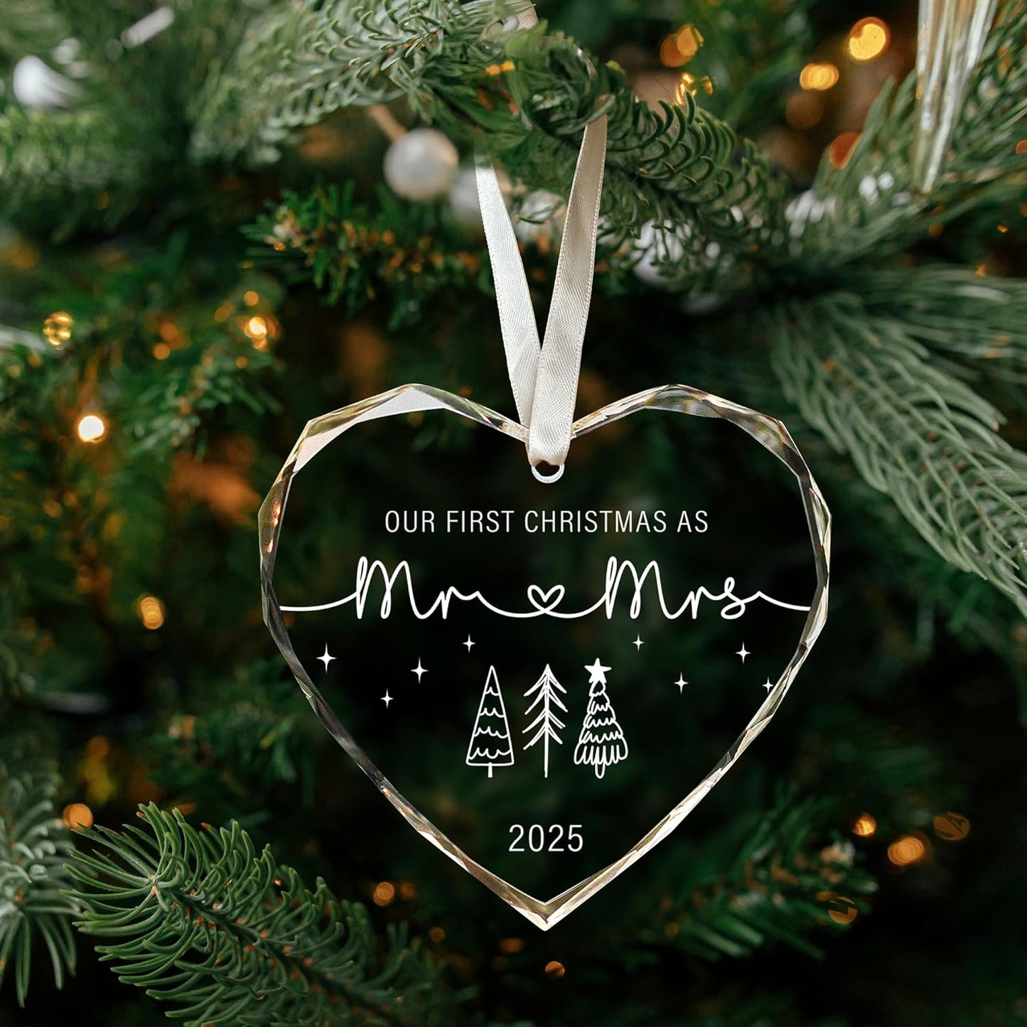 First Christmas Married Ornament 2025 - Mr and Mrs Gifts, Wedding Gifts - Wedding Gift for Couples 2025, Newlyweds, Bride - Bridal Shower Gift Ideas - Glass Christmas Hanging Ornament