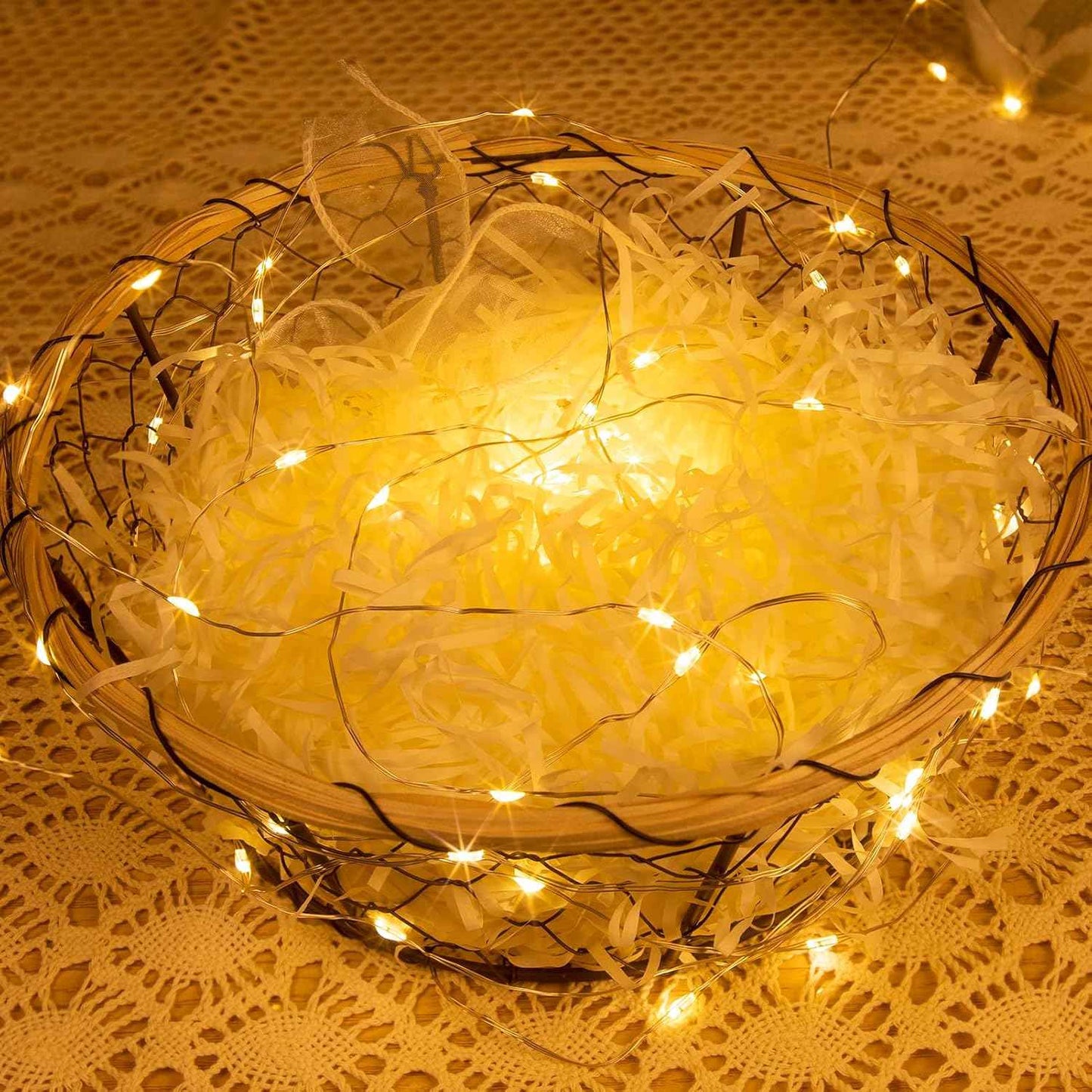 Fairy Lights Plug in,200FT 600LEDs Waterproof Led String Lights,8 Modes Remote Twinkle Light for Outdoor Indoor Christmas Wedding Birthday Garden Party Decorations,Silver Wire,Warm White