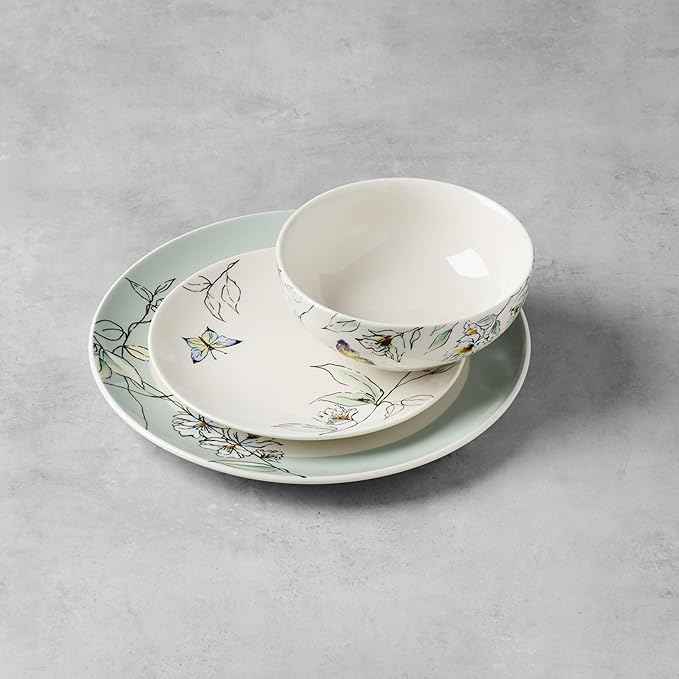 Oneida Dinnerware Set, Botanica 12-Piece Dinnerware Set, Service For 4, Porcelain Material, Dishwasher And Microwave Safe, Bowls, Plates And Bowls, Dinner Dishes, Plates, Home (White, 12 Piece)