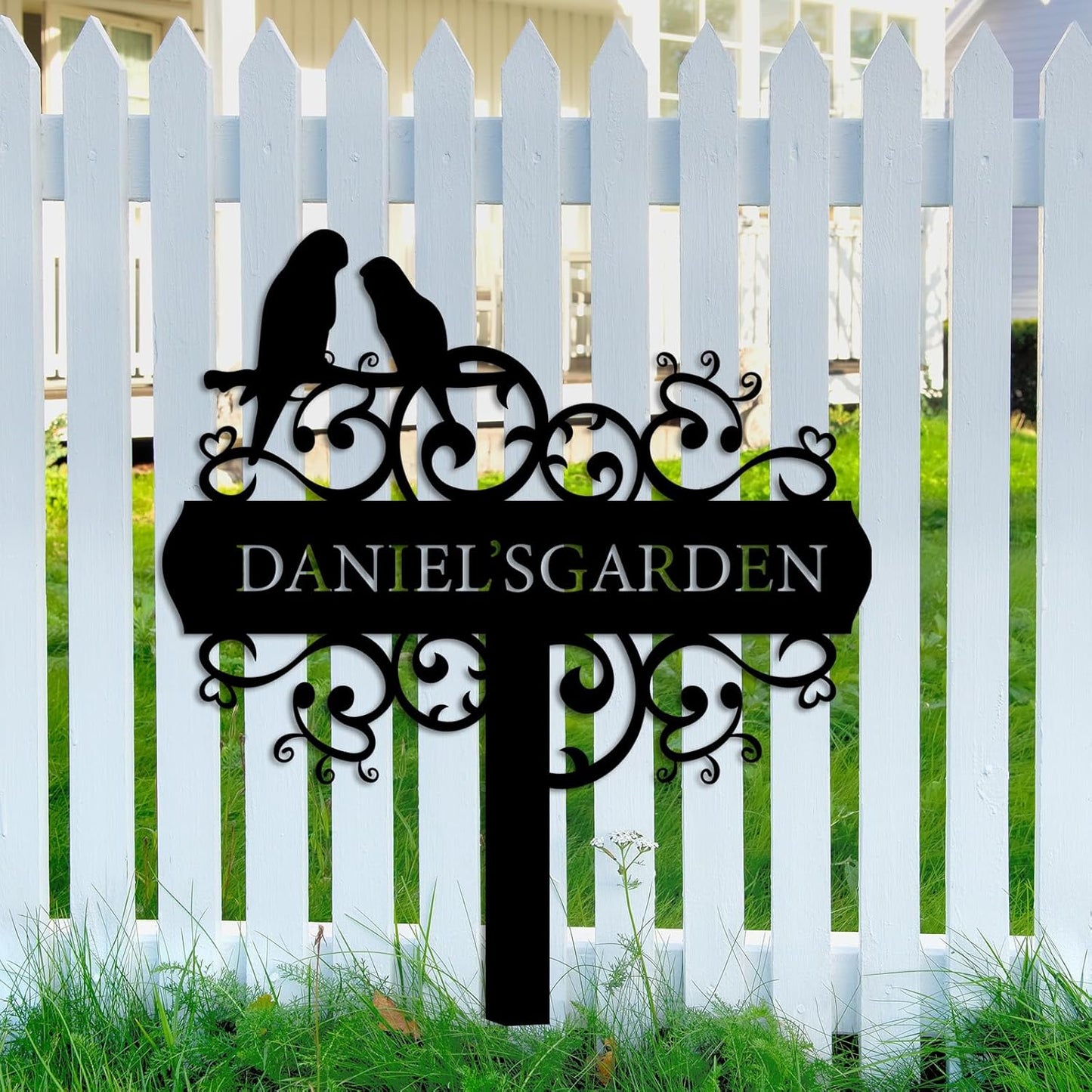Custom 12" Metal Garden Sign, Personalized Garden Stake Metal Bird Sign, Personalized Gardener Name Sign, Outdoor Garden Yard Decor, Decor Gifts for Lawn Yard Garden Balcony Farm
