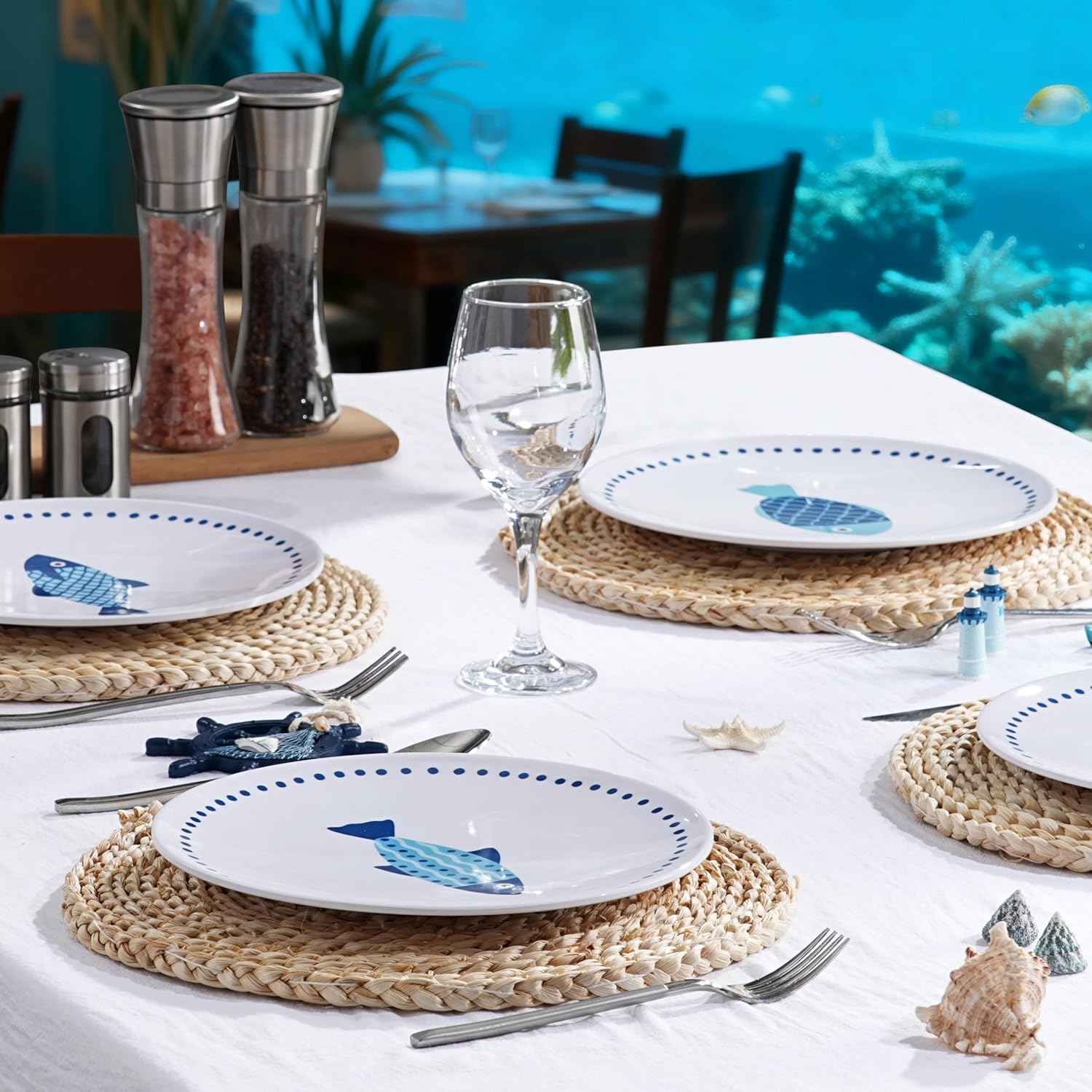 10 Inch Melamine Dinner Plates Set of 4 – Lightweight & Break-Resistant Dishes, Coastal Blue Ocean Fish Design, Reusable Plates for Indoor/Outdoor Use, Unbreakable Dessert Plate