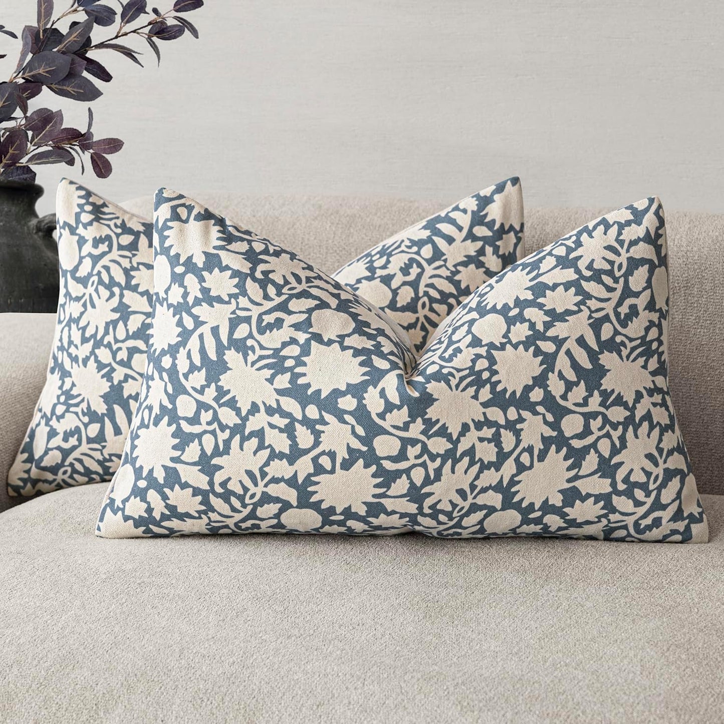 Foindtower Set of 2 Decorative Neutral Floral Throw Pillow Covers Accent Farmhouse Cushion Covers Boho Lumbar Pillowcase for Couch Sofa Bedroom Living Room Home Decor Outdoor,12×20 Inch,Dusty Blue