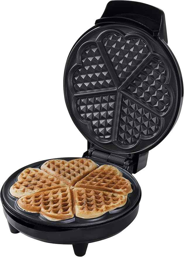 Bestron Waffle Maker for Classic Heart-Shaped Waffles, Waffle Maker with Non-Stick Coating for Heart-Shaped Waffles, 700 Watts, Colour: Silver