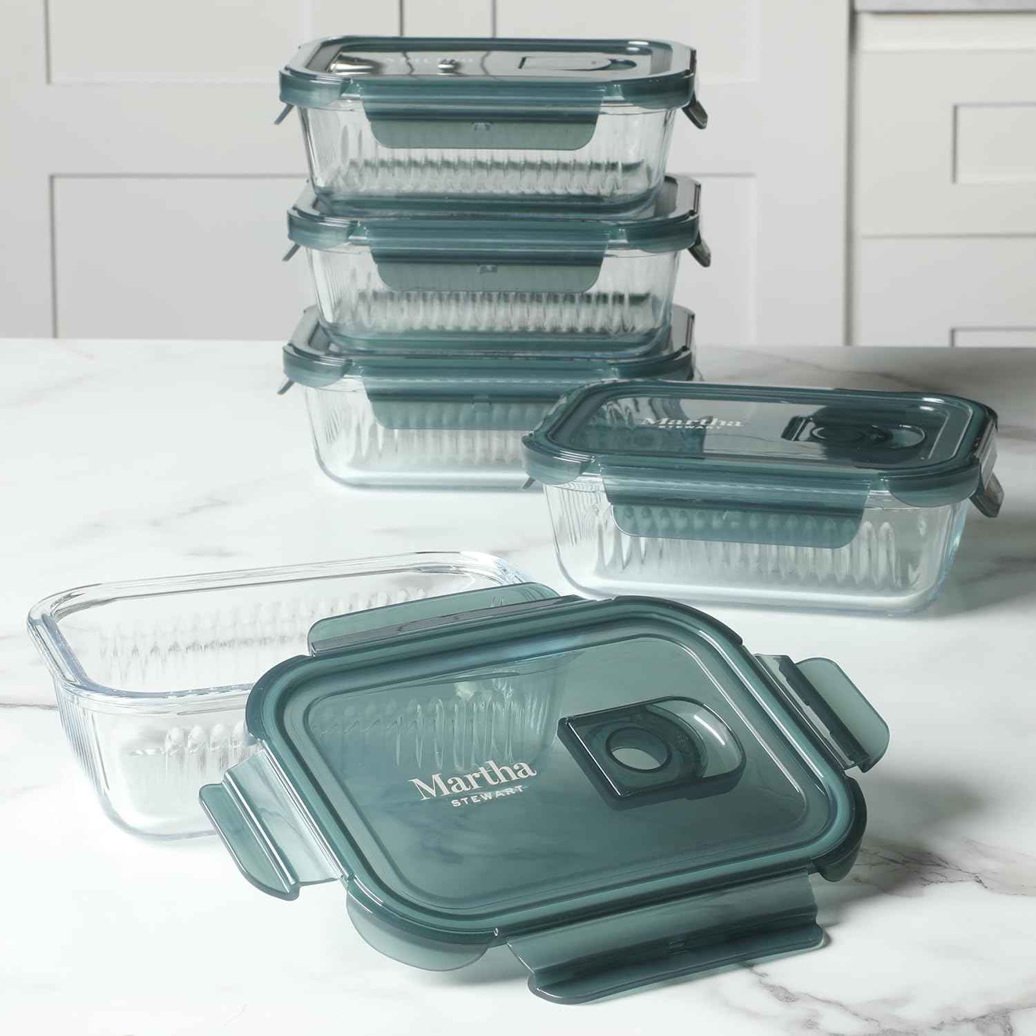 Martha Stewart Shadowbrook 5-Piece Borosilicate Glass Storage Container Set – Airtight Locking Lids, 21.6 oz Meal Prep, Leftover & Lunch Containers, Microwave, Oven & Dishwasher Safe
