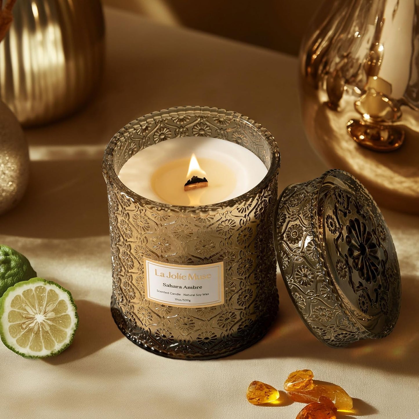 LA JOLIE MUSE Fall Candle | Sahara Amber Candle – Bergamot, Clove & Amber | 19 oz Wooden Wick | Natural Soy Wax | 90 Hours Clean Burn | Gift-Ready for Cozy Nights | Elevated Fall Décor