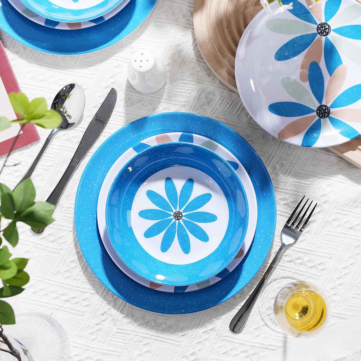Outdoor Melamine Dinnerware Set 12 Pieces, Spring Party Blue Flowers Unbreakable Plates & Bowls, Dishwasher Safe Lightweight for Picnic Pool Party Camping