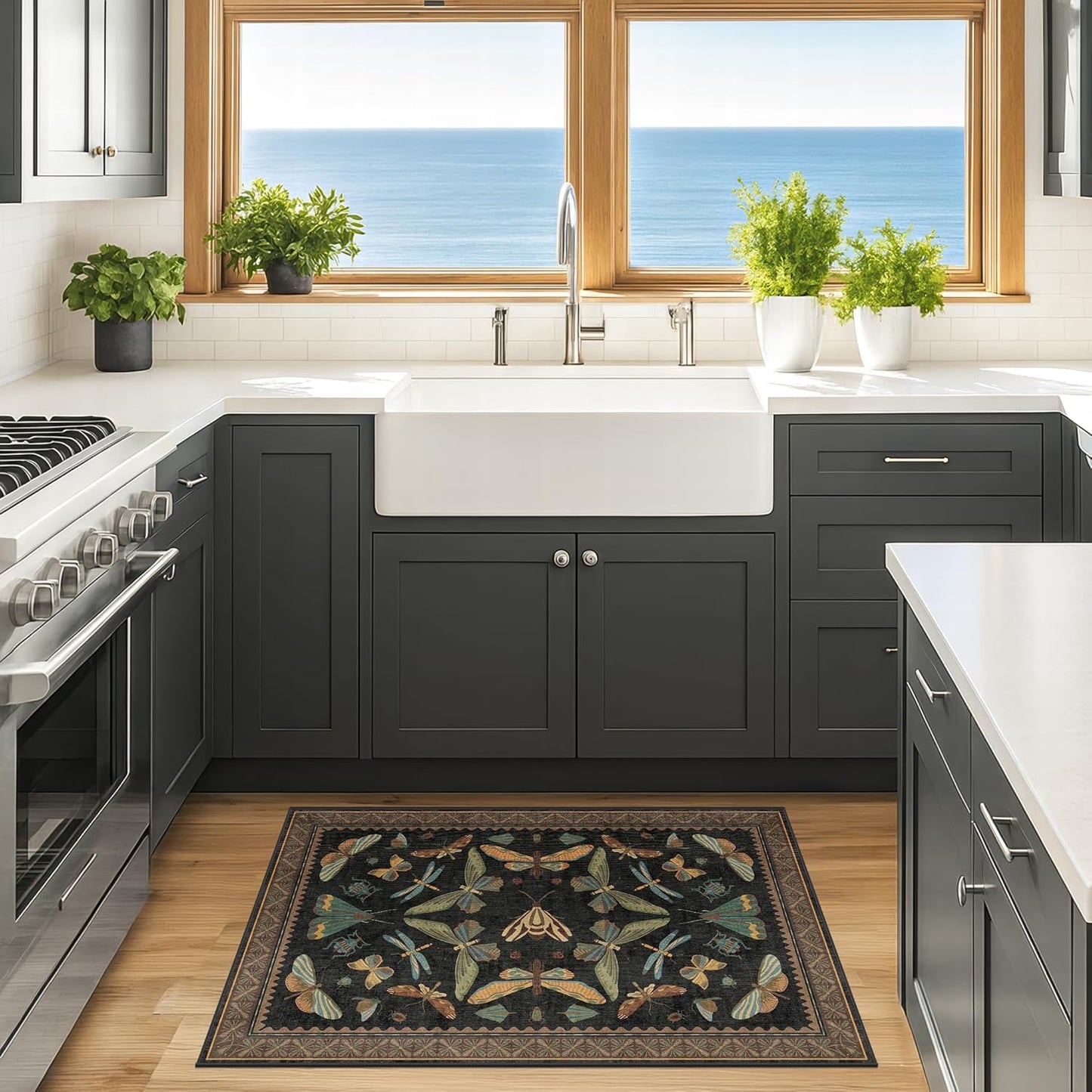 Small Black Entryway Rug - 2x3 Front Door Rug Indoor Entrance, Small Carpet for Kitchen Floor, Bathroom, Powder Room, Washable Low Pile Non Slip, Insect Print Home Décor