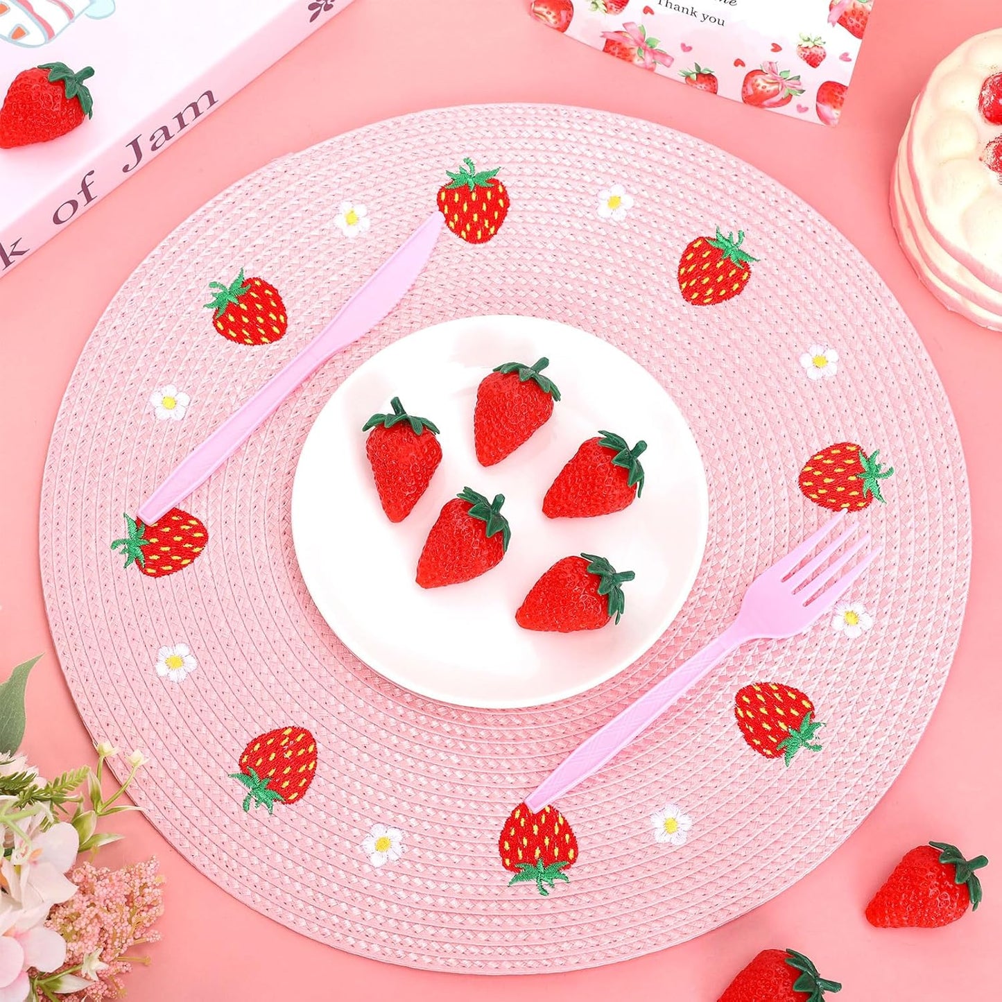 Whaline 4Pcs Round Placemats Daisy Strawberry Embroidered Place Mats Summer Strawberry Dinner Table Mats for Home Wedding Baby Shower Birthday Party Decor