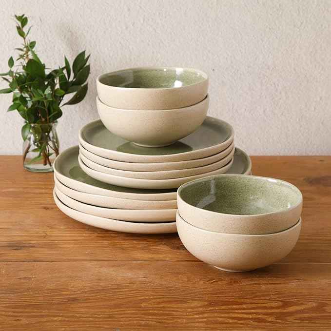 Gibson Elite Manila Bay 12-Piece Stoneware Dinnerware Set, Service for 4, Reactive Glaze Modern Artisan Plates, Bowls & Mugs, Green, Round Design