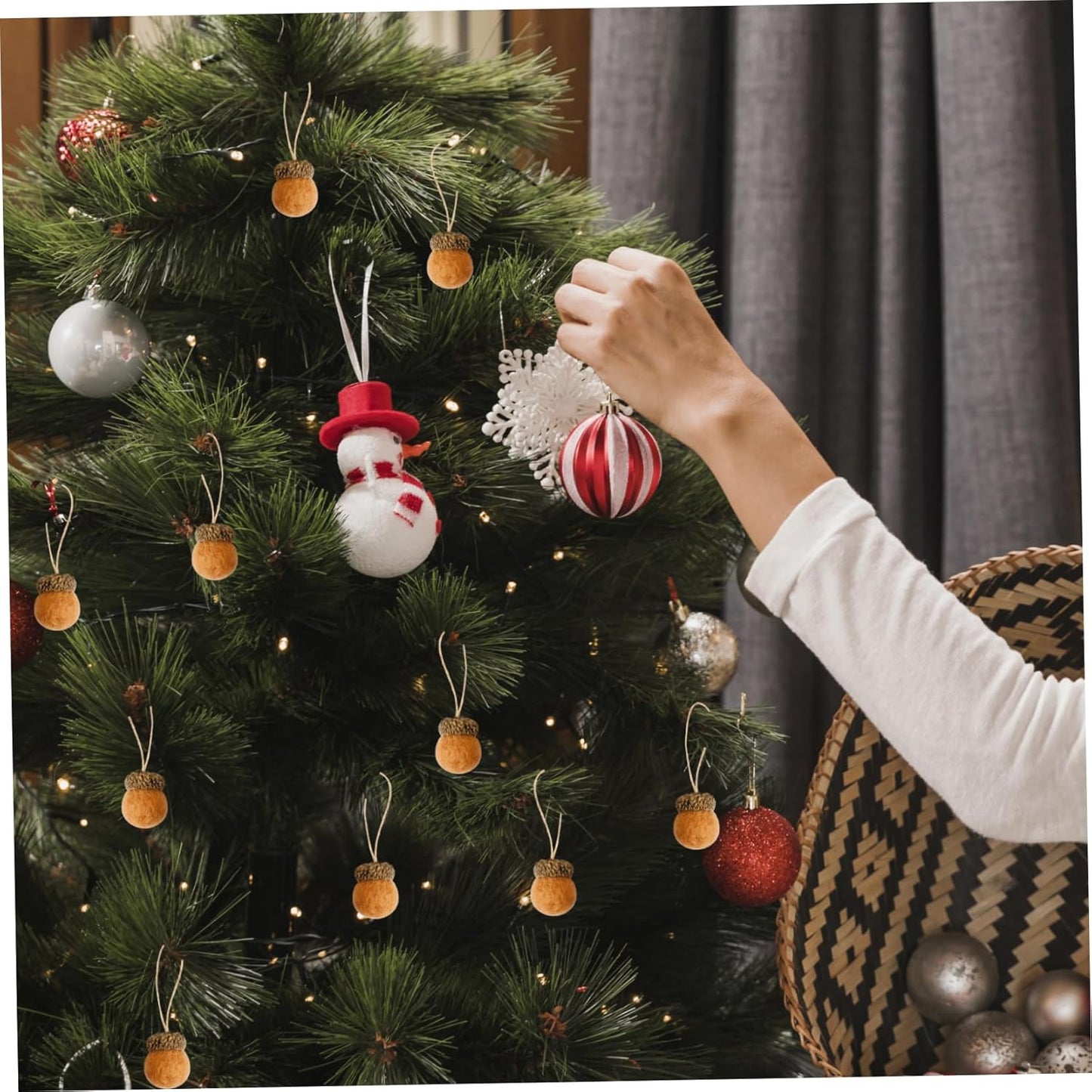 Acorns for Decorations, 10Pcs Felt Acorn Ornaments, Hanging Wool Felted Acorn Garland for Fall Tree Ornaments, Ball Pom Decor with Rope for Thanksgiving Christmas Tree Mantel