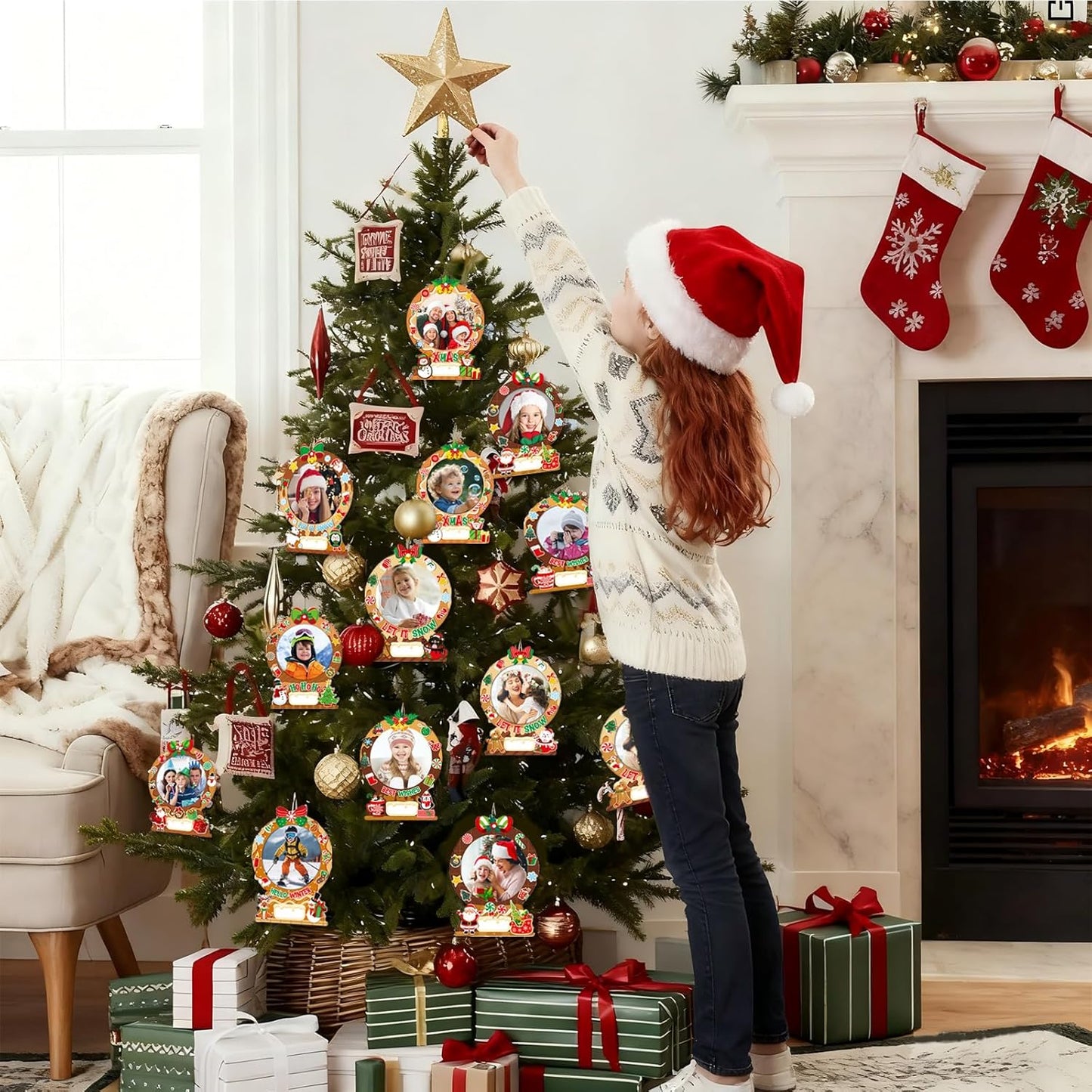 24 Pack Christmas Picture Frame Craft Kits for Kids, Xmas DIY Gingerbread Man Candy Photo Craft Christmas Hanging Frame Ornaments for Xmas Tree Holiday Art Decorations Home Class Game Activities